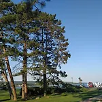 Azur Apartament