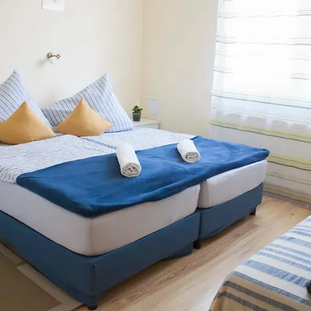 Azur Apartment