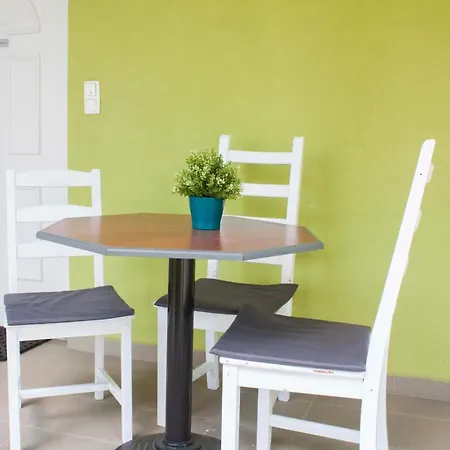 Azur Apartment Keszthely
